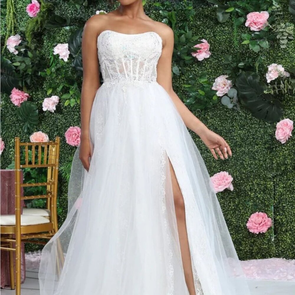 Off white Strapless wedding dress,bridal gown